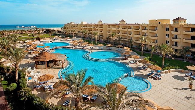 amwaj-blue-beach-abu-soma-resort--spa_0.jpg