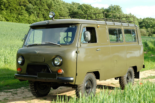 UAZ-452.jpg